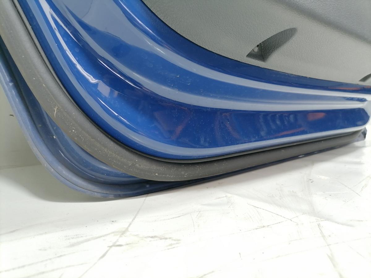 VW Touran 1T original T&uuml;r hinten links LL5M Indienblau Rohbau Bj.2008